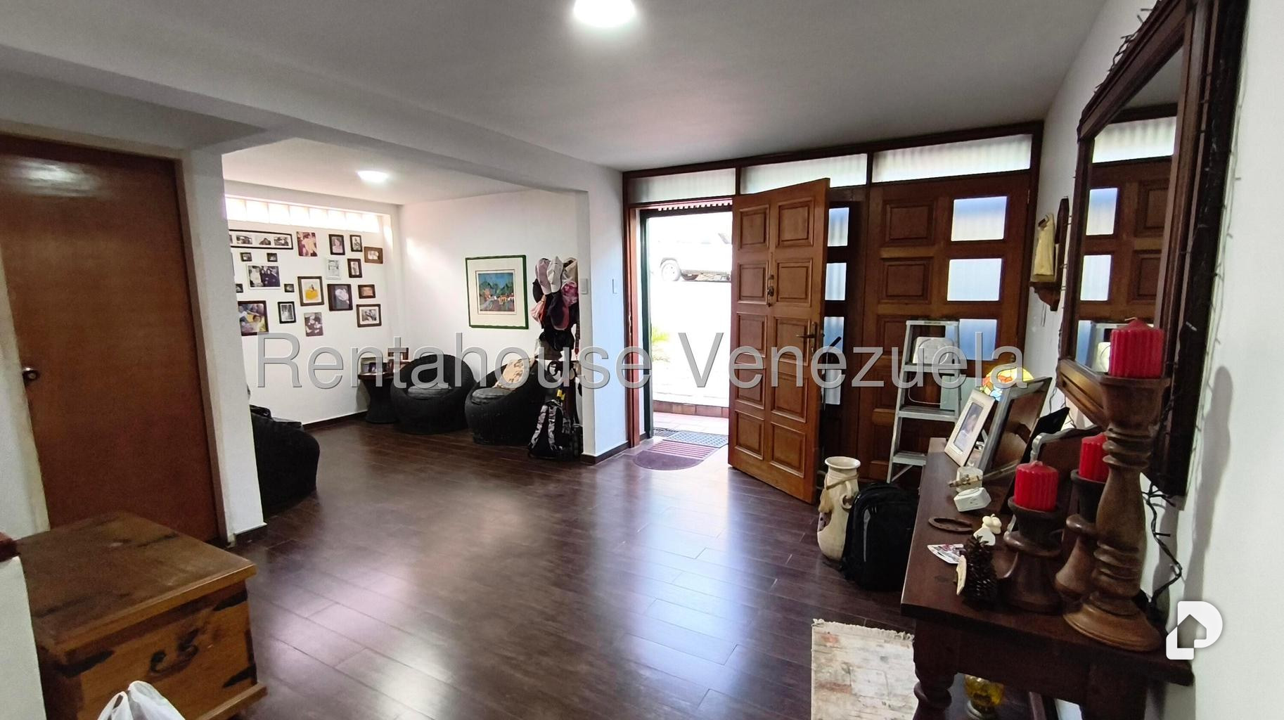 Casa en Lomas De La Trinidad, Caracas – 7
