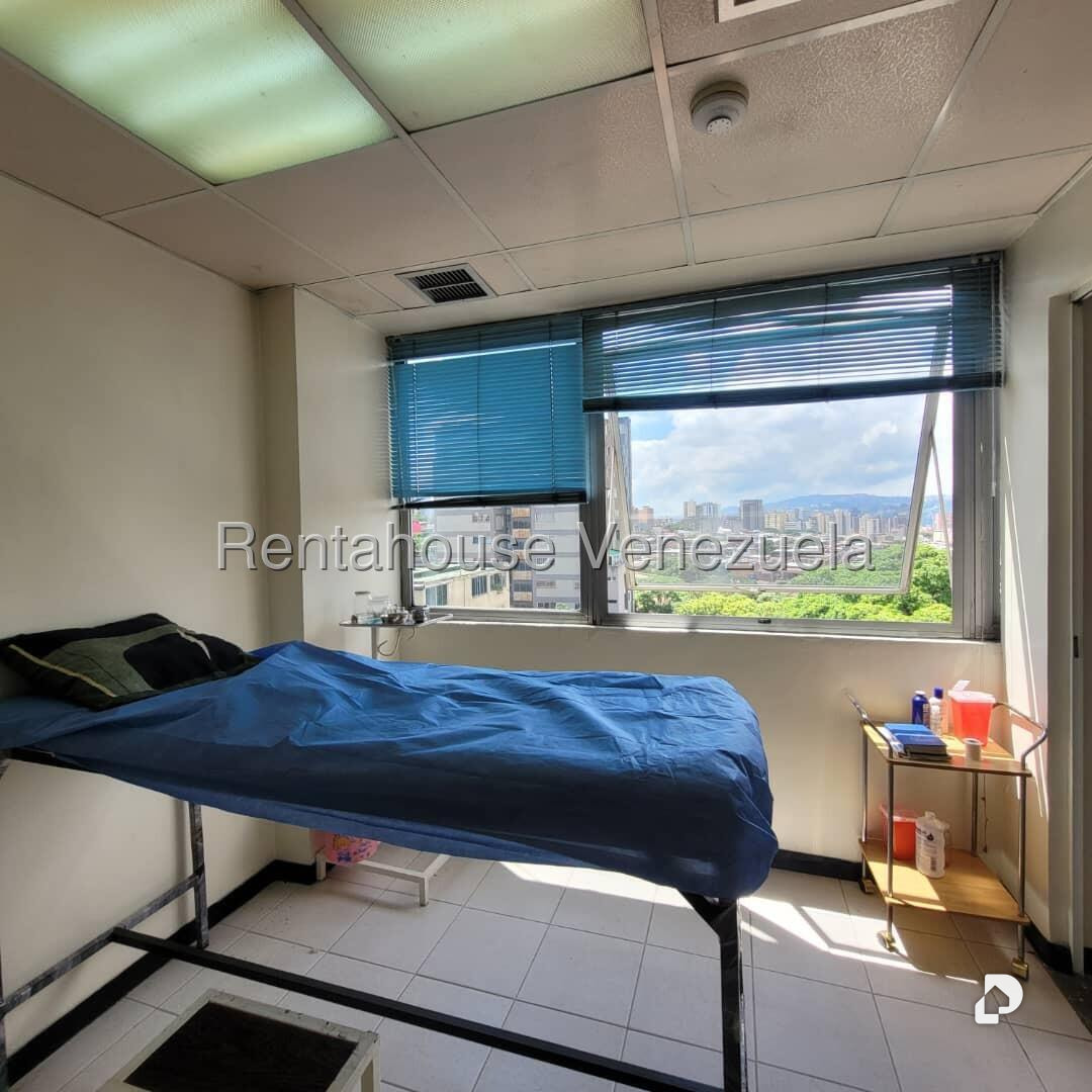 Oficina en San Bernardino, Caracas – 8