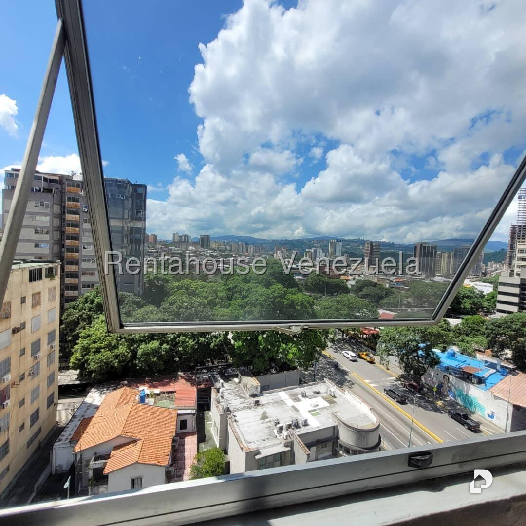 Oficina en San Bernardino, Caracas – 7
