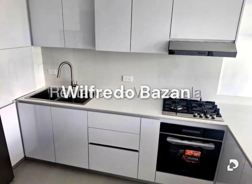 Apartamento en La Boyera, Caracas – 2