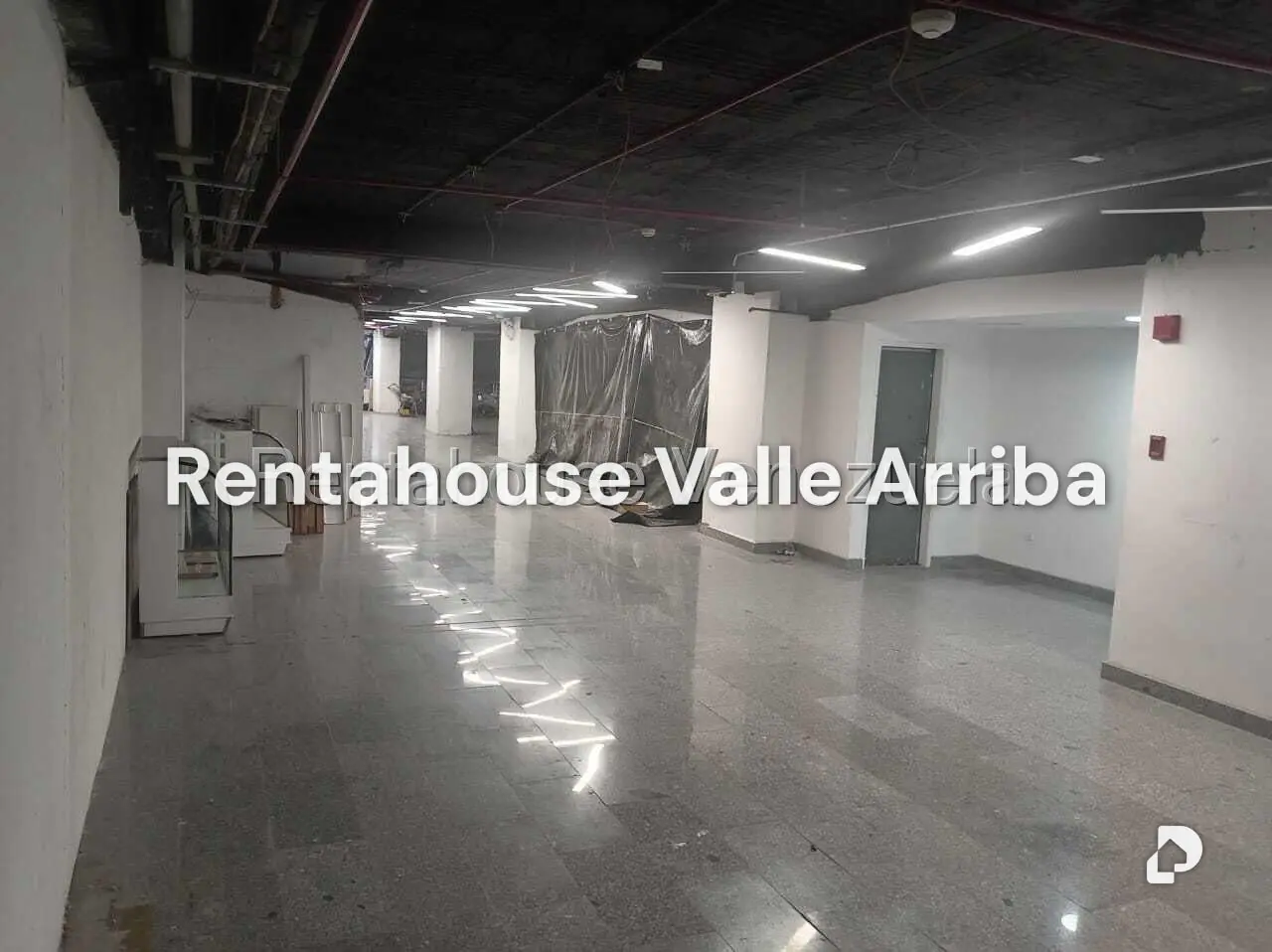 Commercial space in Parroquia La Candelaria, Caracas – 4