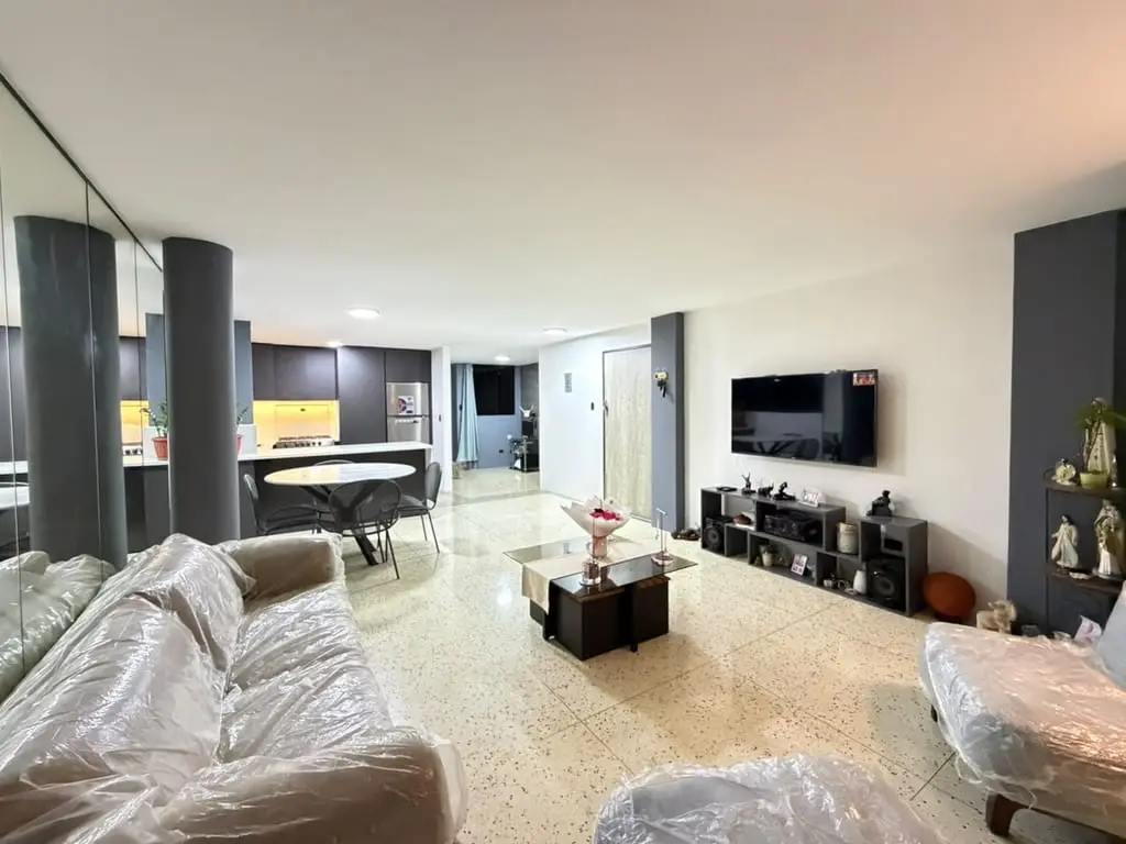 Apartamento en Las Palmas, Caracas - 1