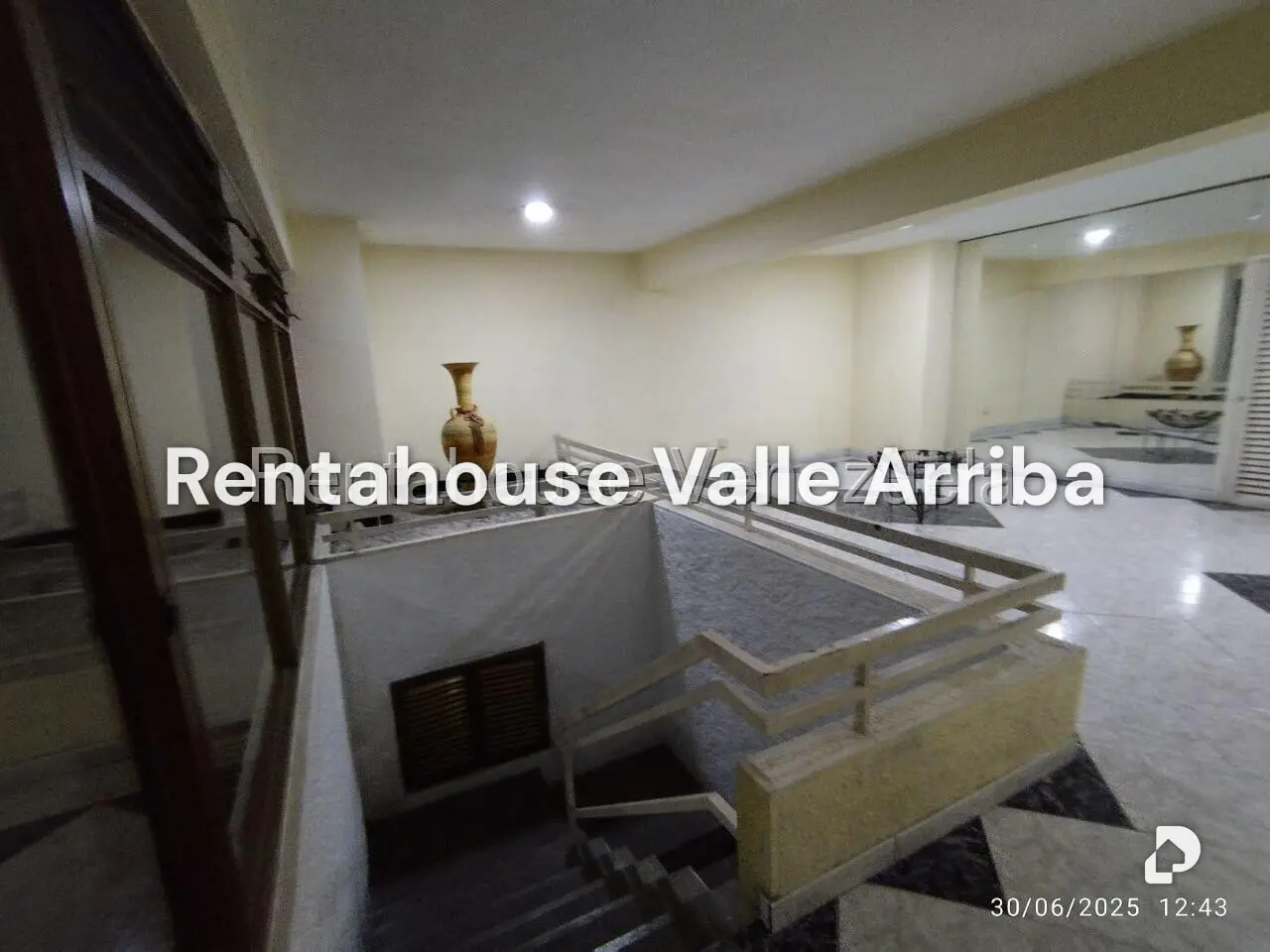 Apartamento en El Paraíso, Caracas – 14