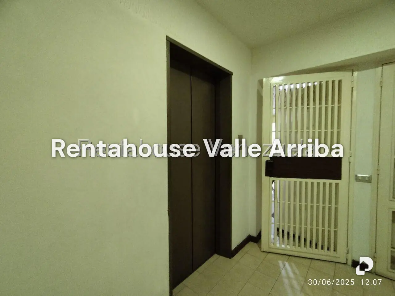 Apartamento en El Paraíso, Caracas – 21