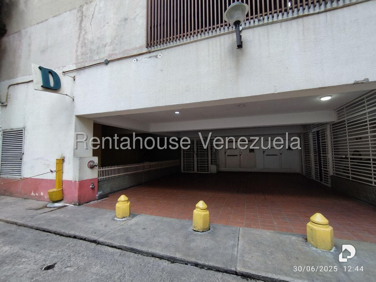 Apartamento en El Paraíso, Caracas – 8