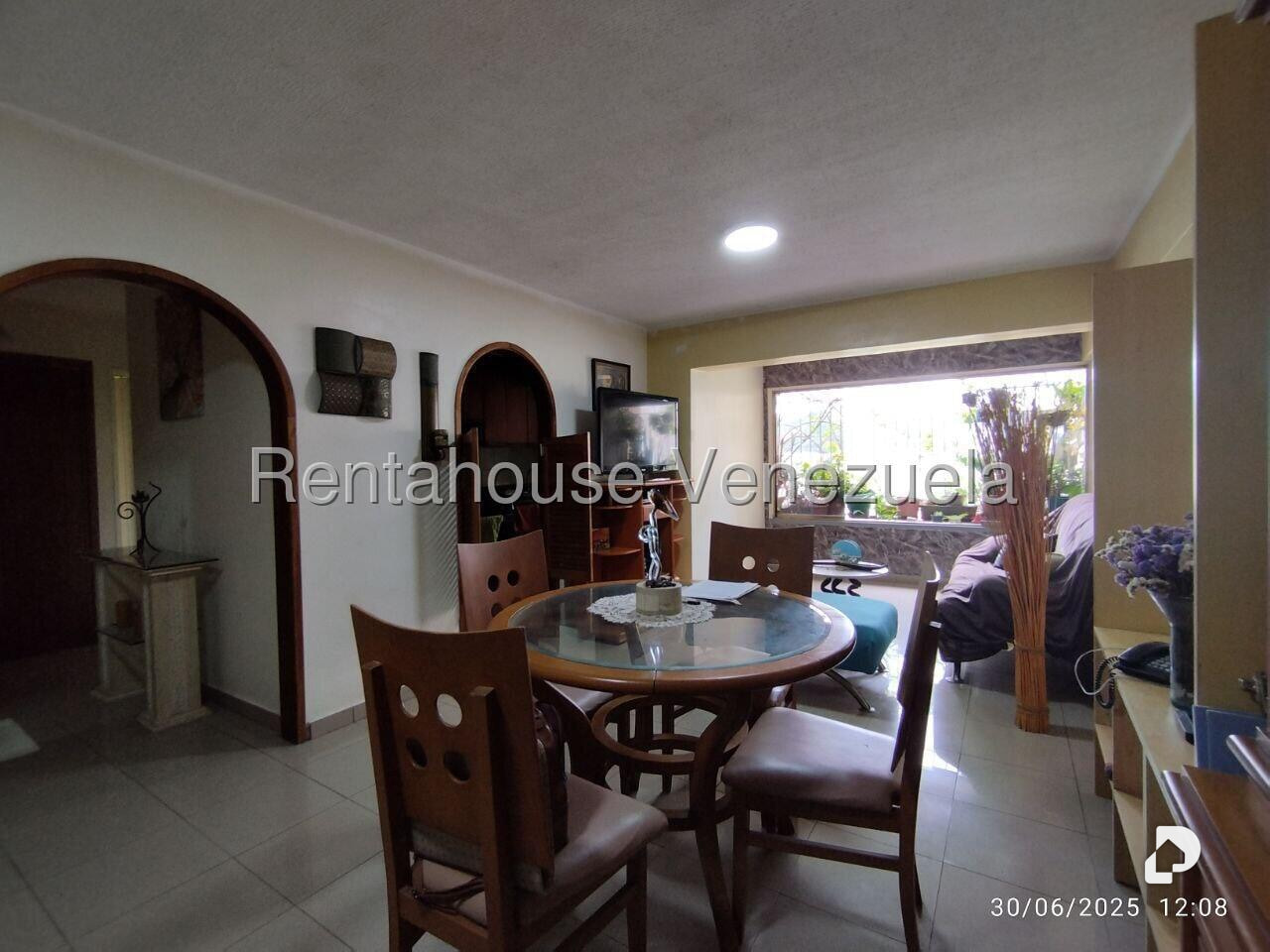 Apartamento en El Paraíso, Caracas – 22