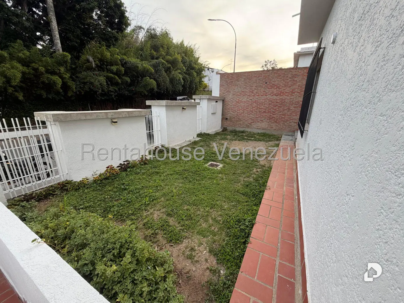 Casa en Lomas de Prados del Este, Caracas – 2