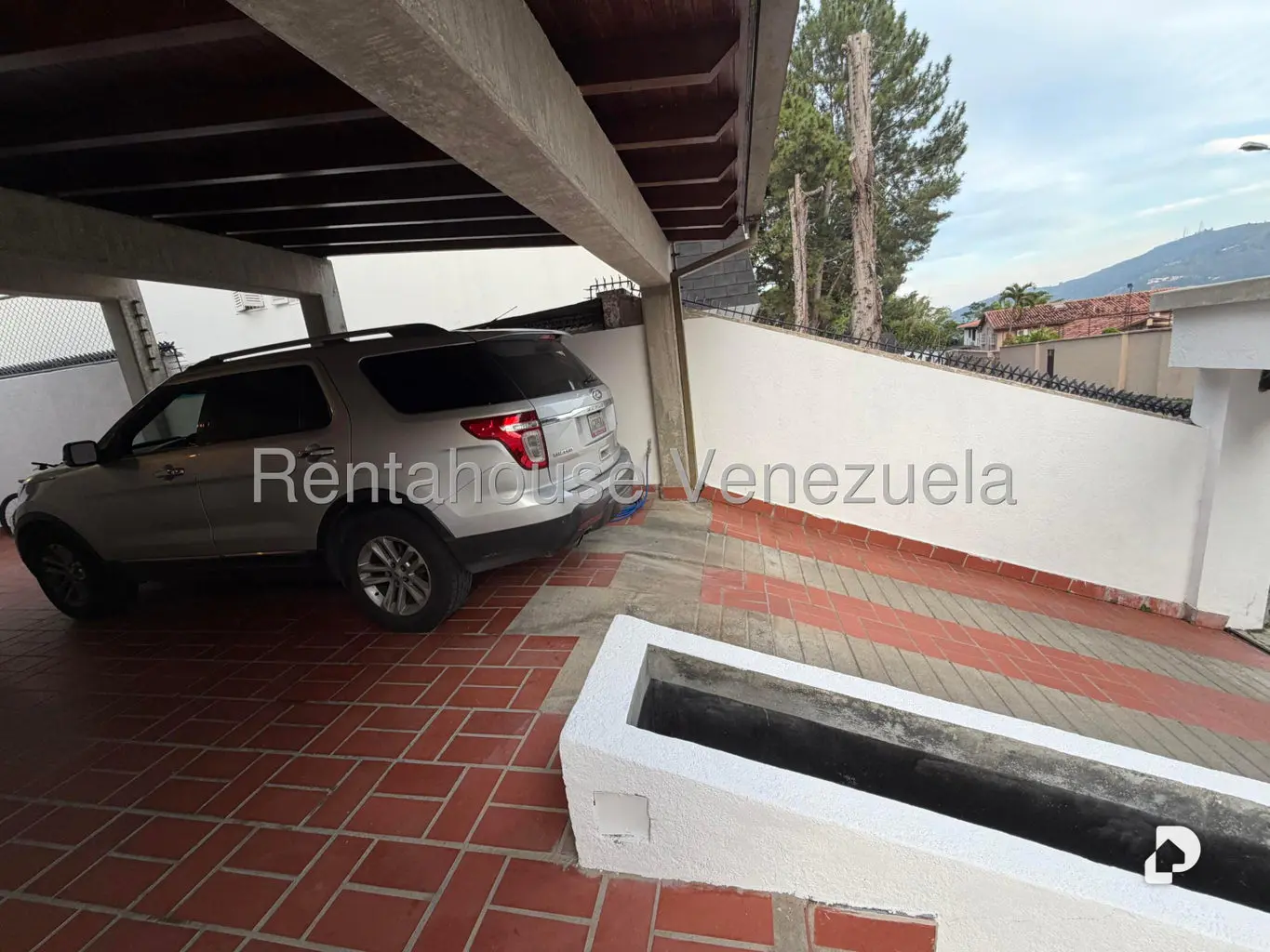 Casa en Lomas de Prados del Este, Caracas – 5