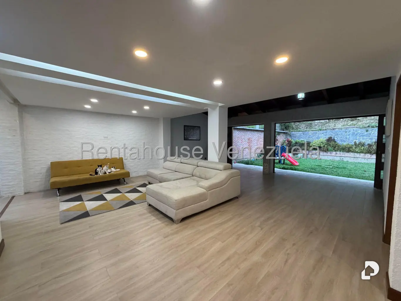 Casa en Lomas de Prados del Este, Caracas – 21