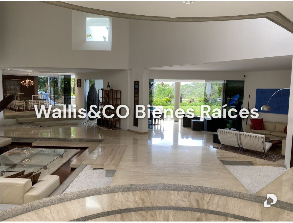 House in La Lagunita, Caracas – 3