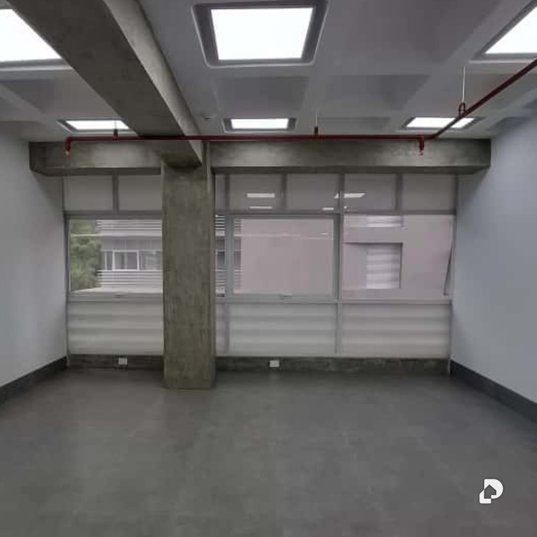 Office in La Lagunita, Caracas – 4
