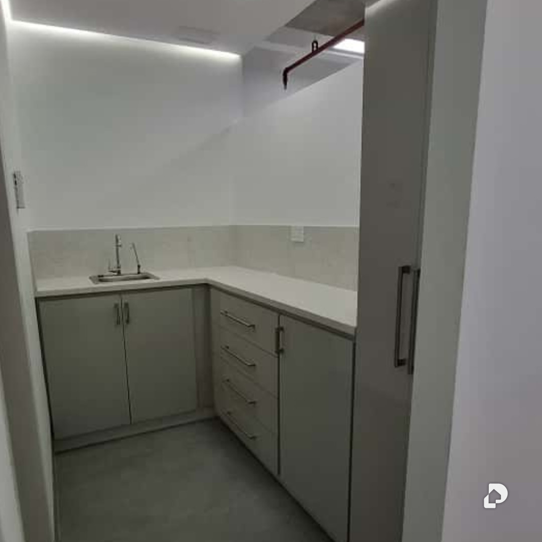 Office in La Lagunita, Caracas – 6