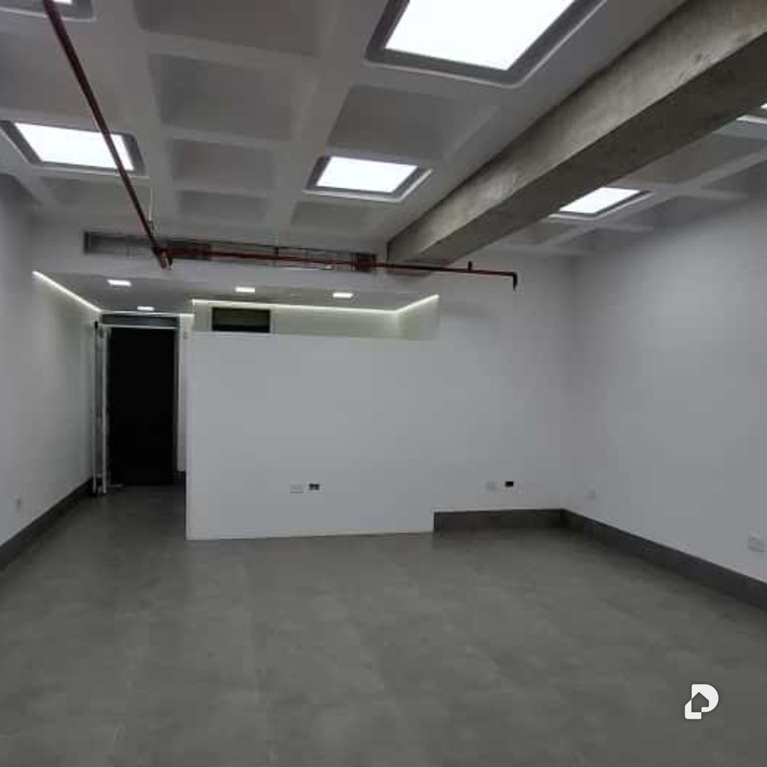 Office in La Lagunita, Caracas – 5