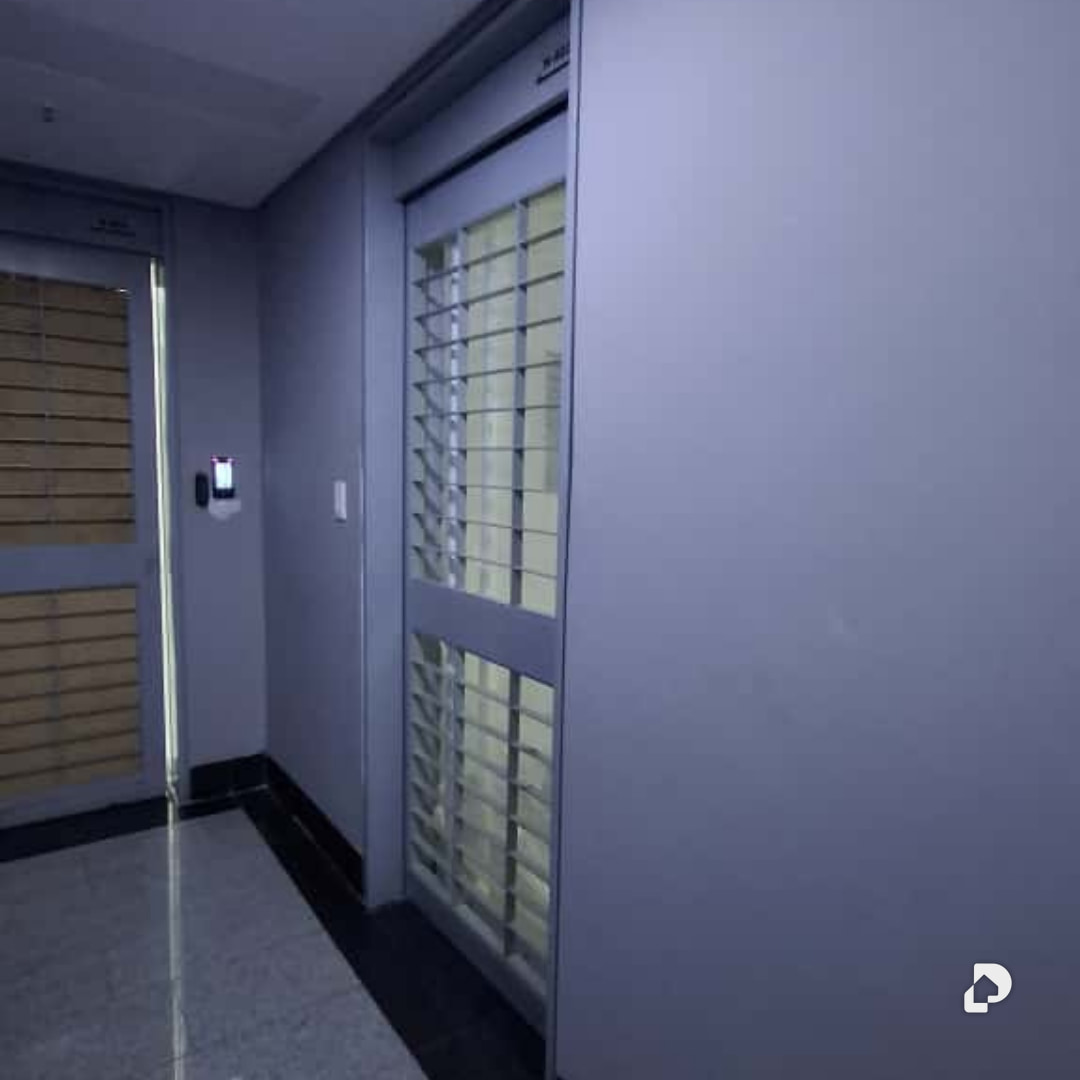 Office in La Lagunita, Caracas – 3
