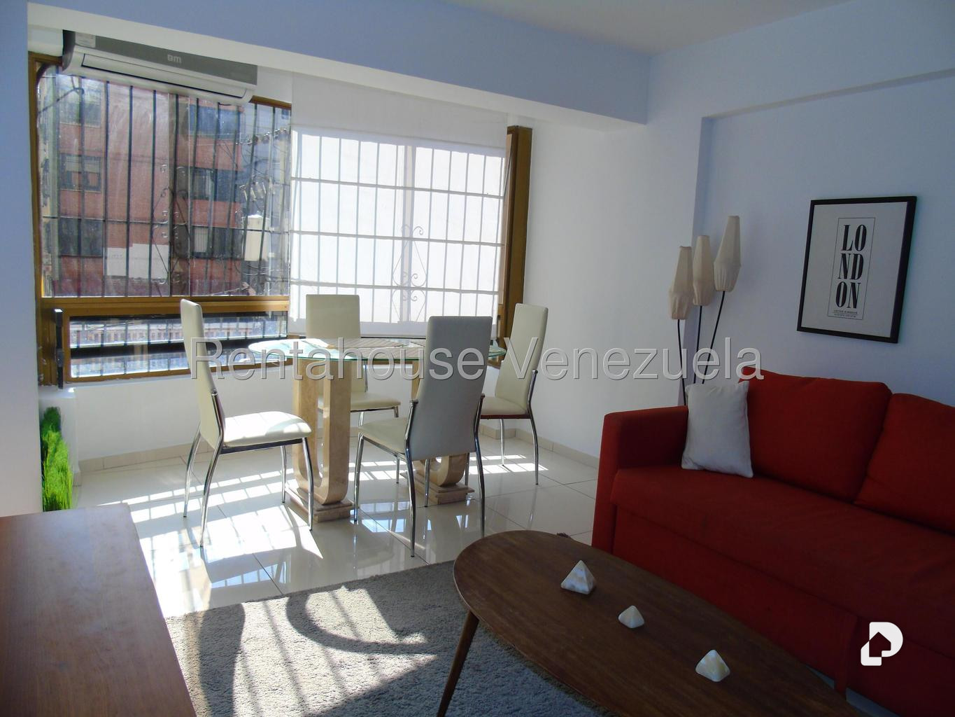 Apartamento en Los Palos Grandes, Caracas – 10