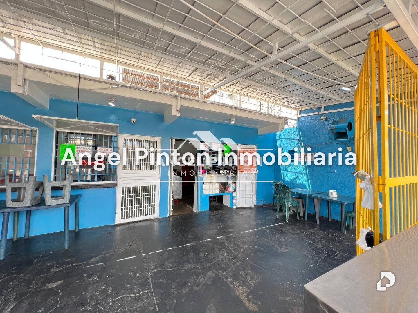 Local comercial en Las Lomas de San Fernando, Maracaibo – 2