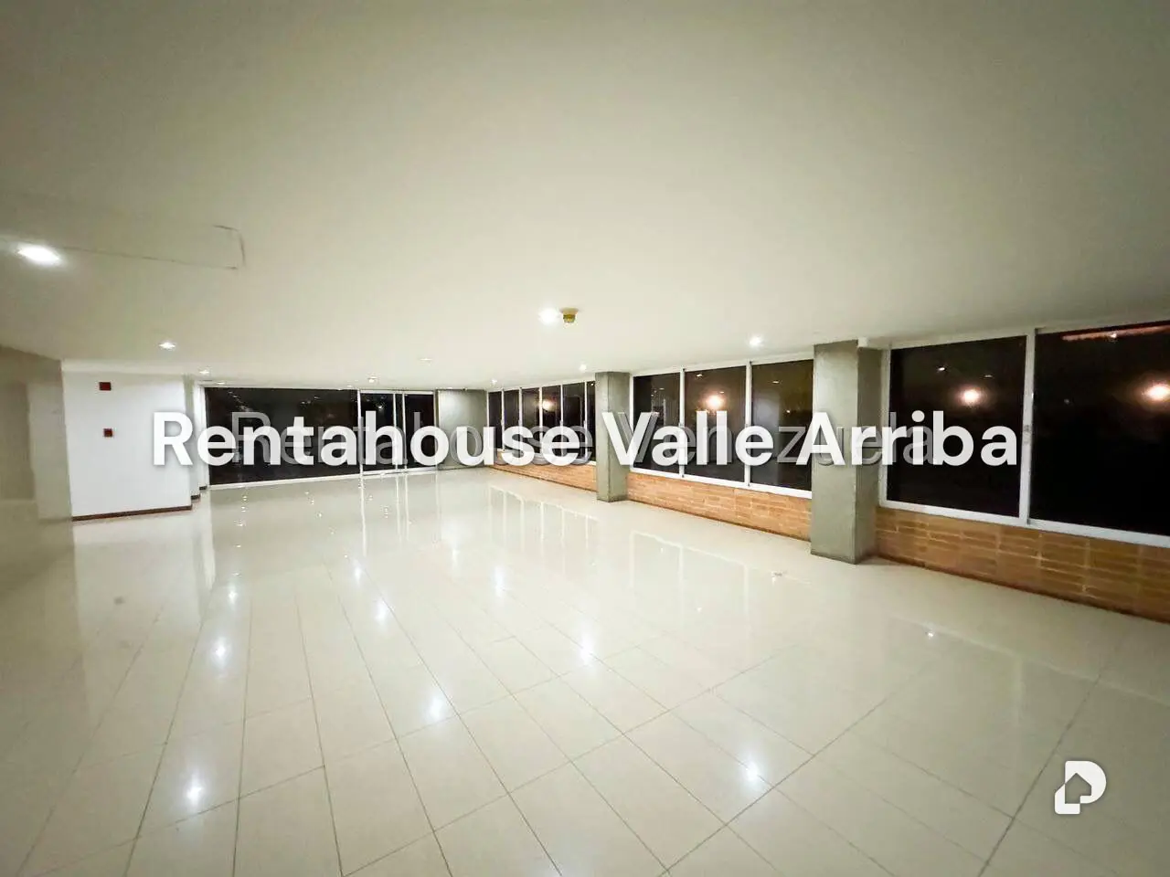 Apartamento en Campo Alegre, Caracas – 22