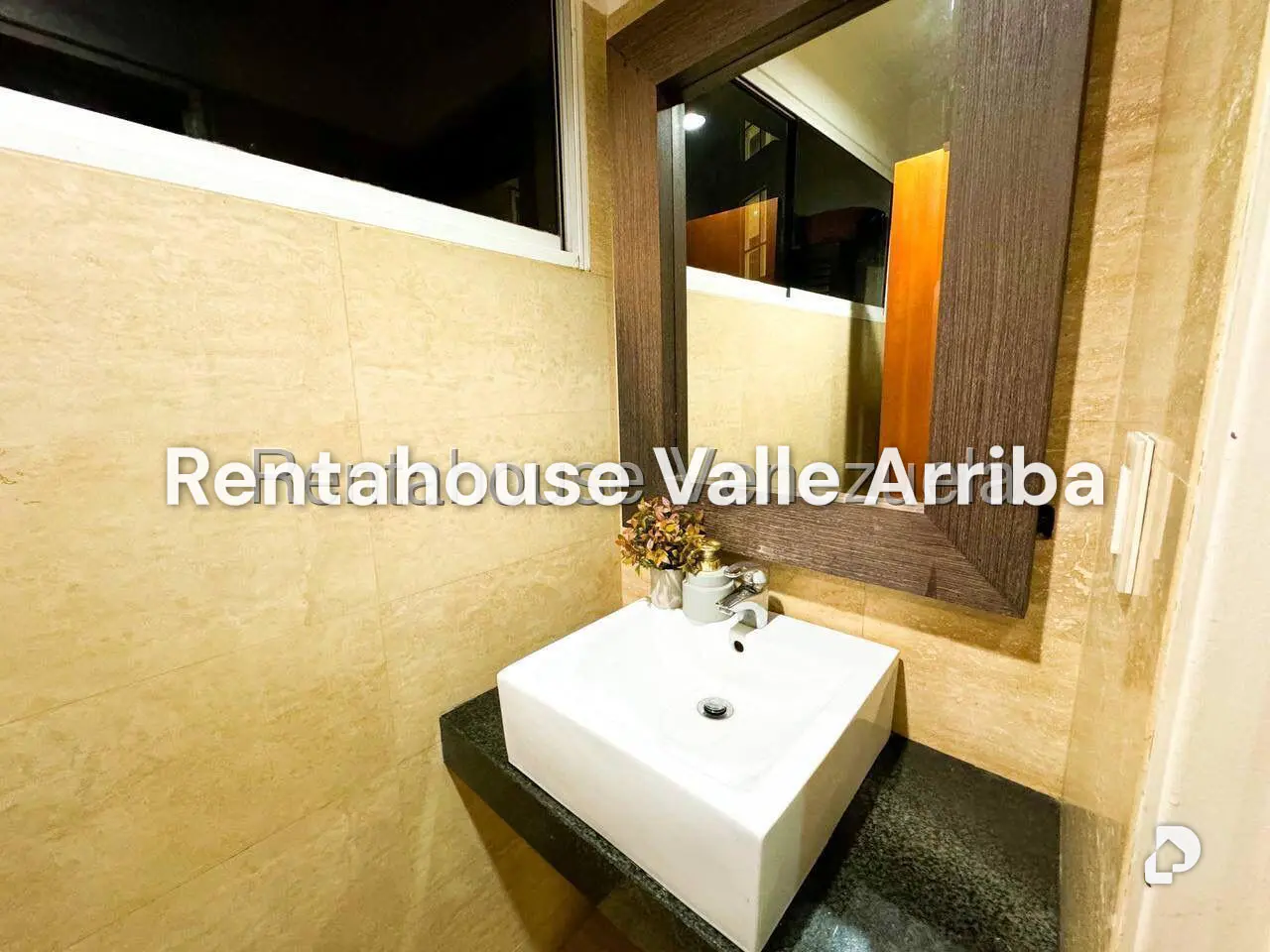 Apartamento en Campo Alegre, Caracas – 10