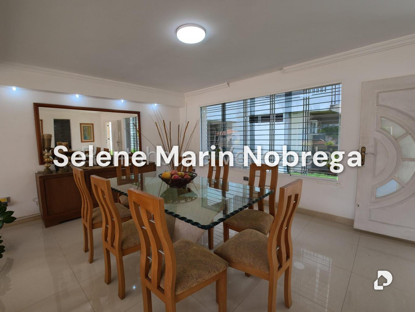 Casa en Cumbres de Curumo, Caracas – 18