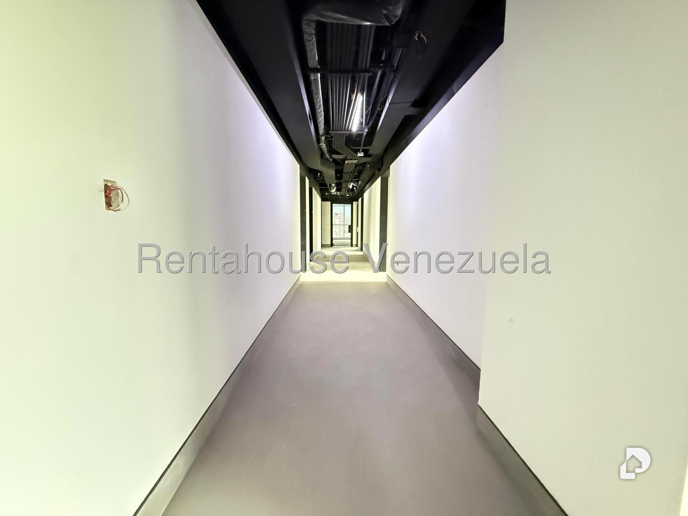Oficina en Las Mercedes, Caracas – 14