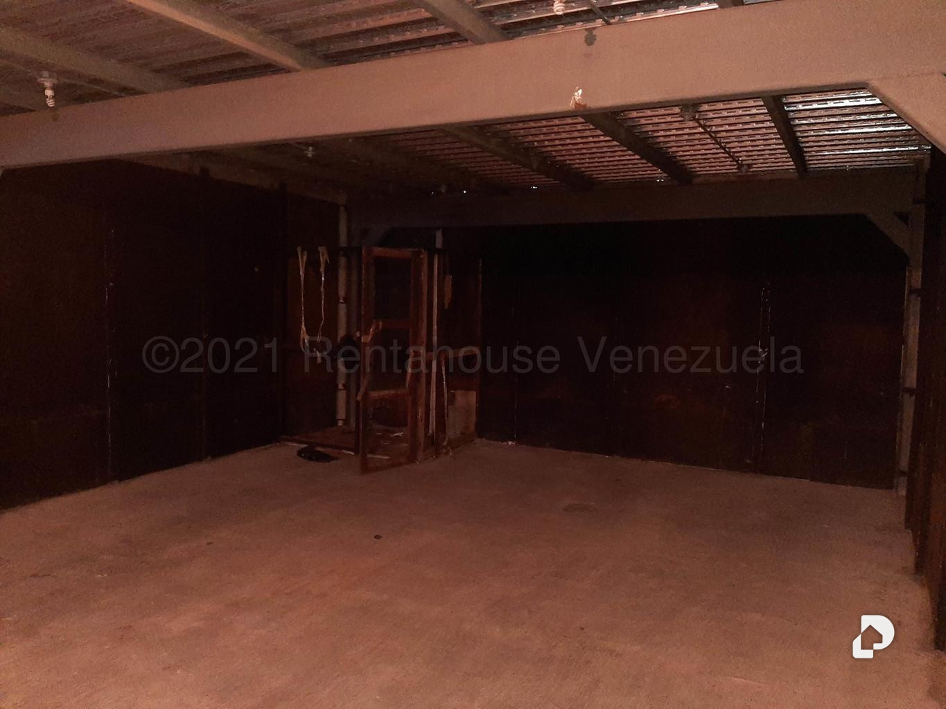 Edificio en Cementerio, Caracas – 21