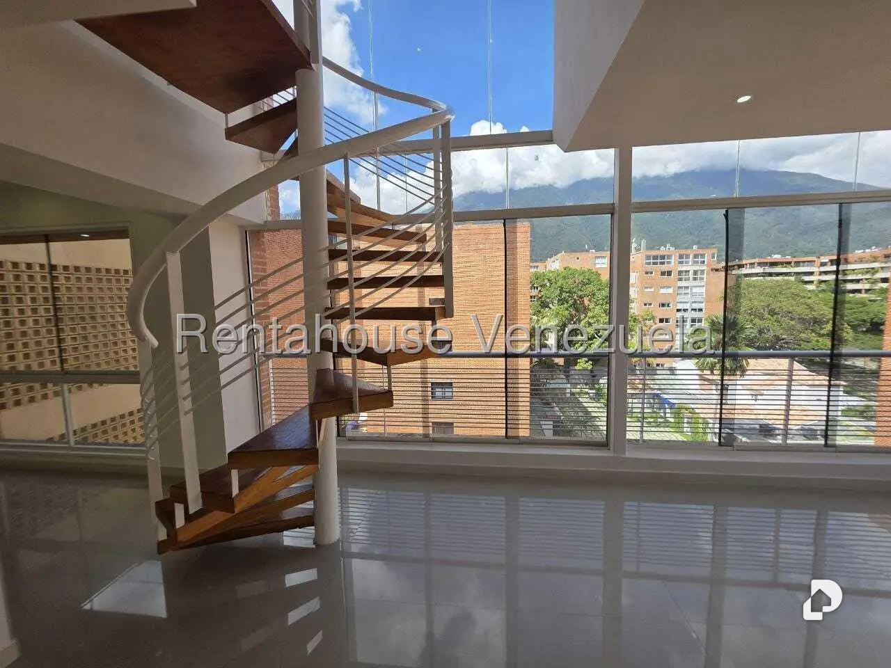 Apartamento en Campo Alegre, Caracas – 15