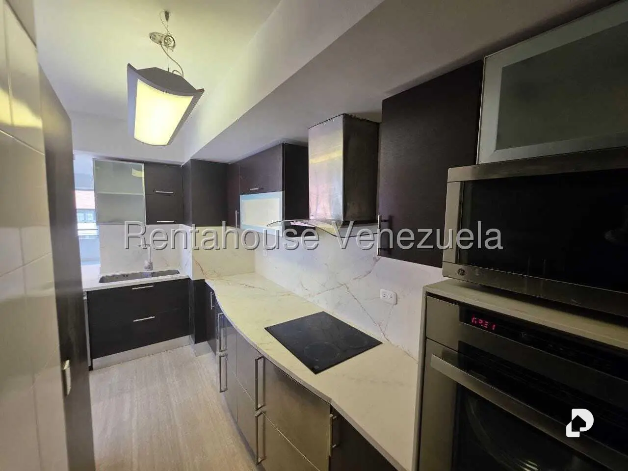 Apartamento en Campo Alegre, Caracas – 8