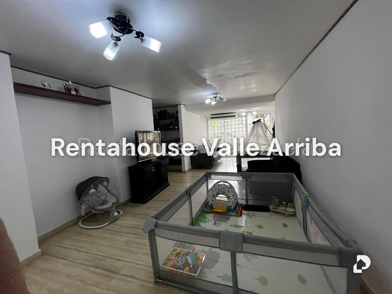Apartamento en Santa Fe Sur, Caracas – 13