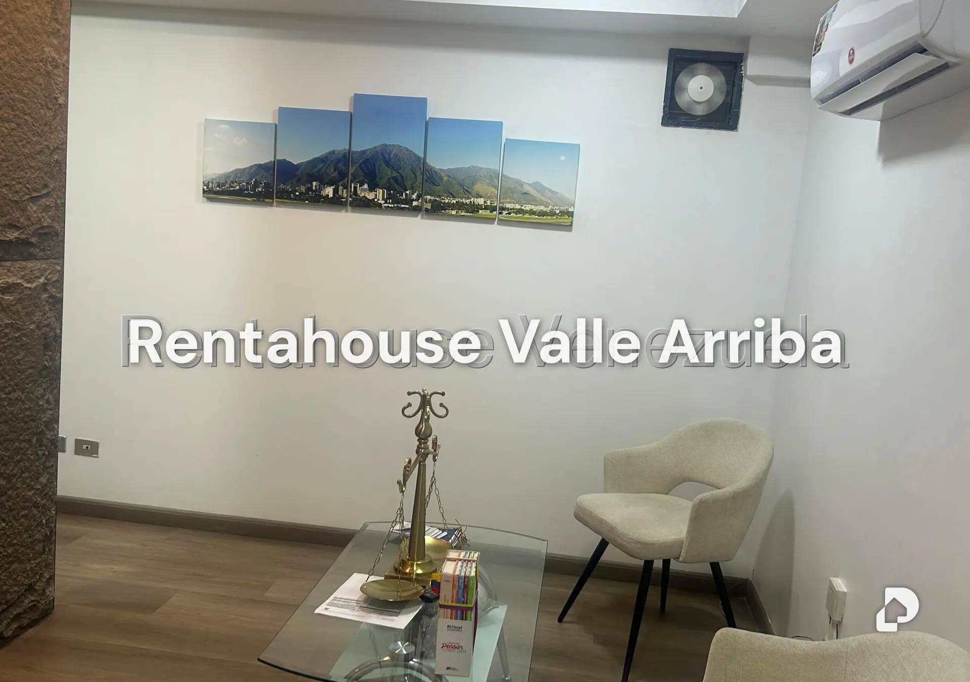 Office in Las Mercedes, Caracas – 2