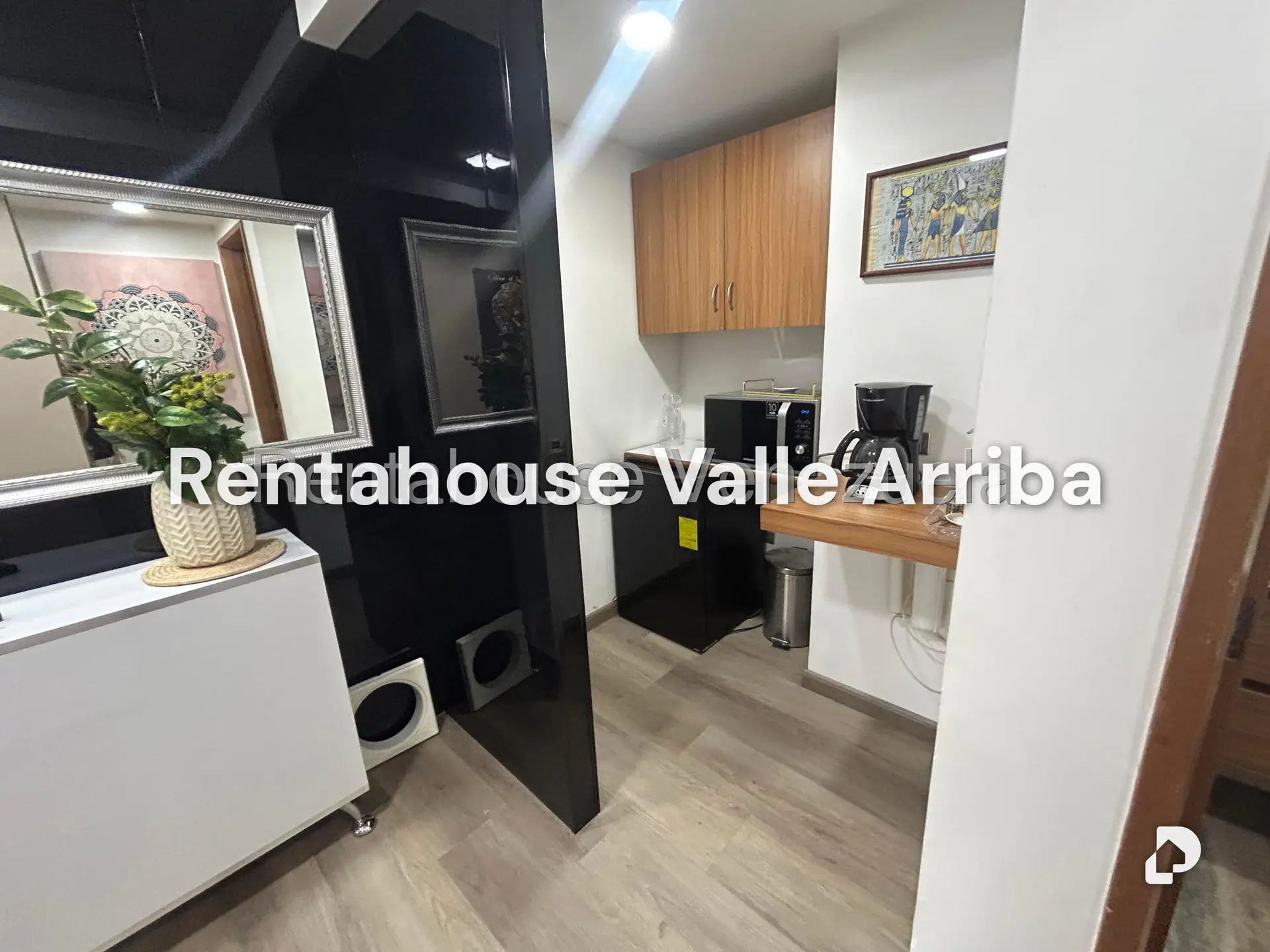 Office in Las Mercedes, Caracas – 16