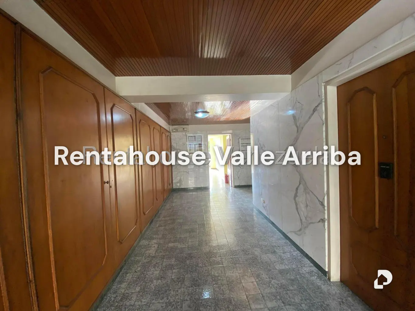 Apartamento en Santa Rosa de Lima, Caracas – 21