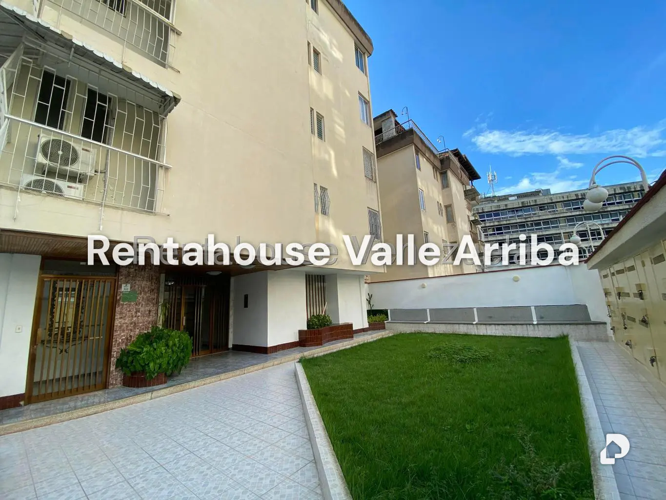 Apartamento en Santa Rosa de Lima, Caracas – 23