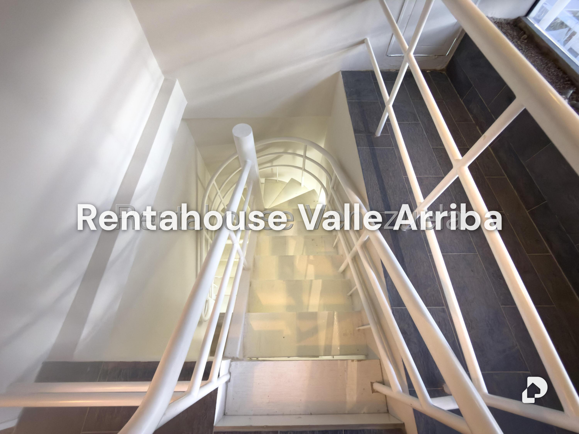 Apartamento en Los Palos Grandes, Caracas – 24