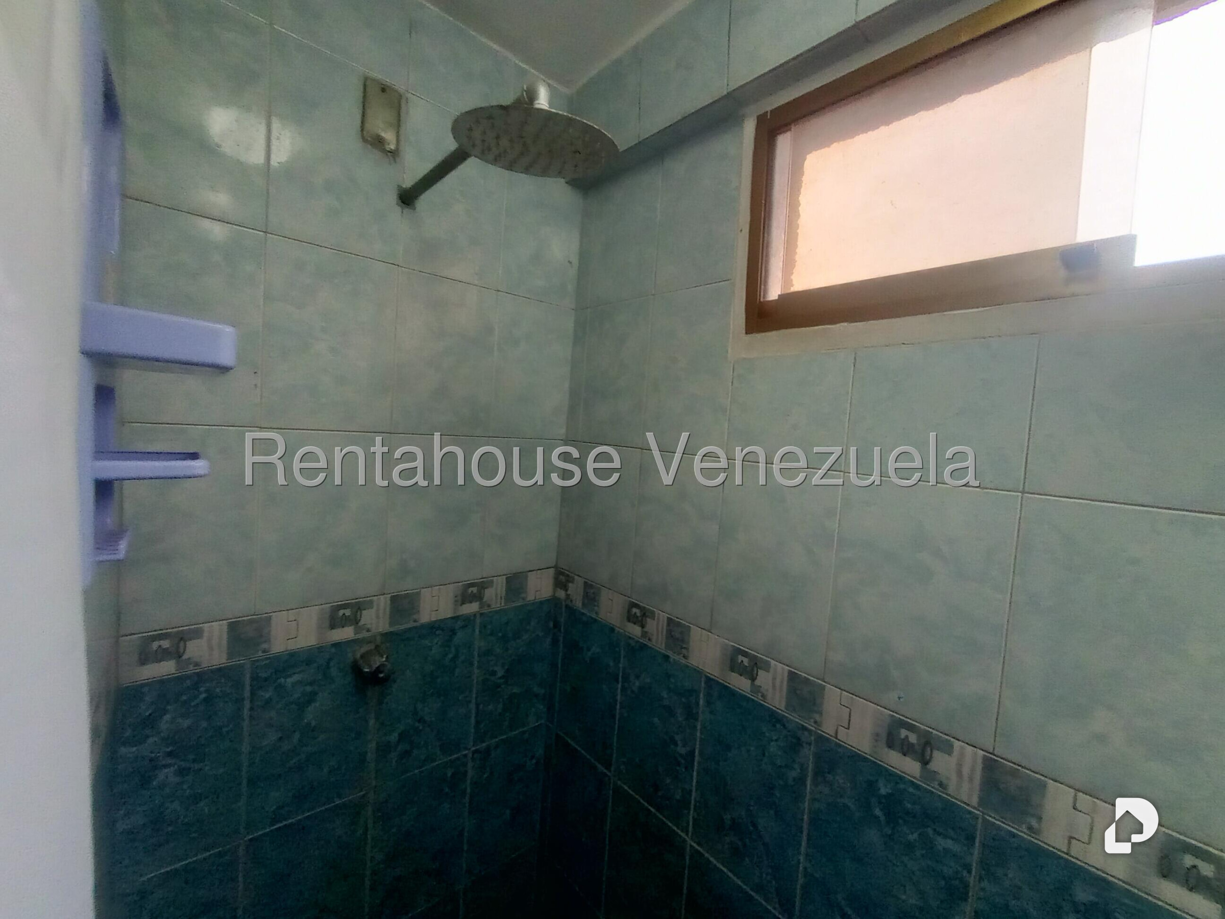 Apartamento en Menca de Leoni, Guarenas – 26