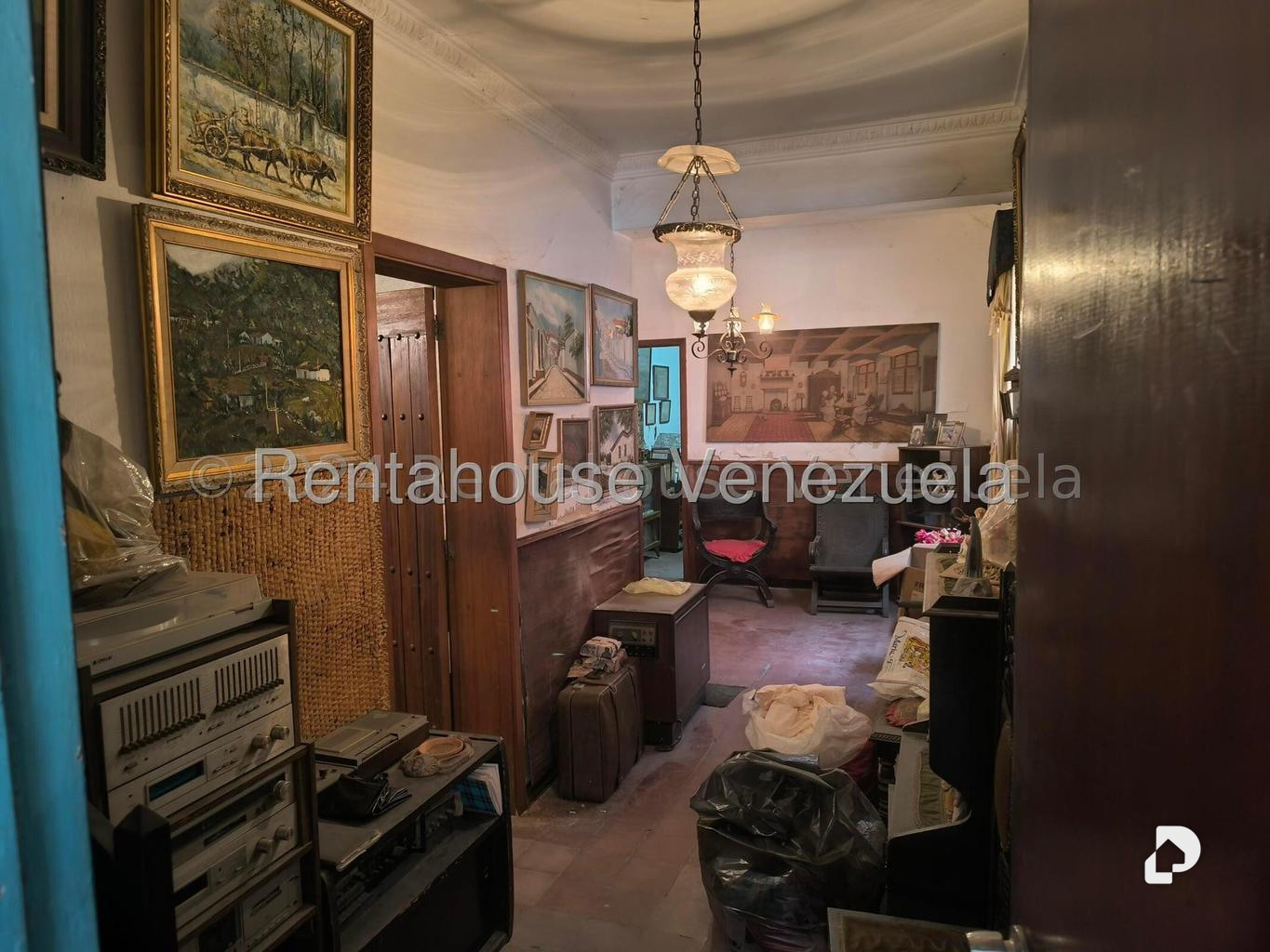 Casa en El Paraíso, Caracas – 14