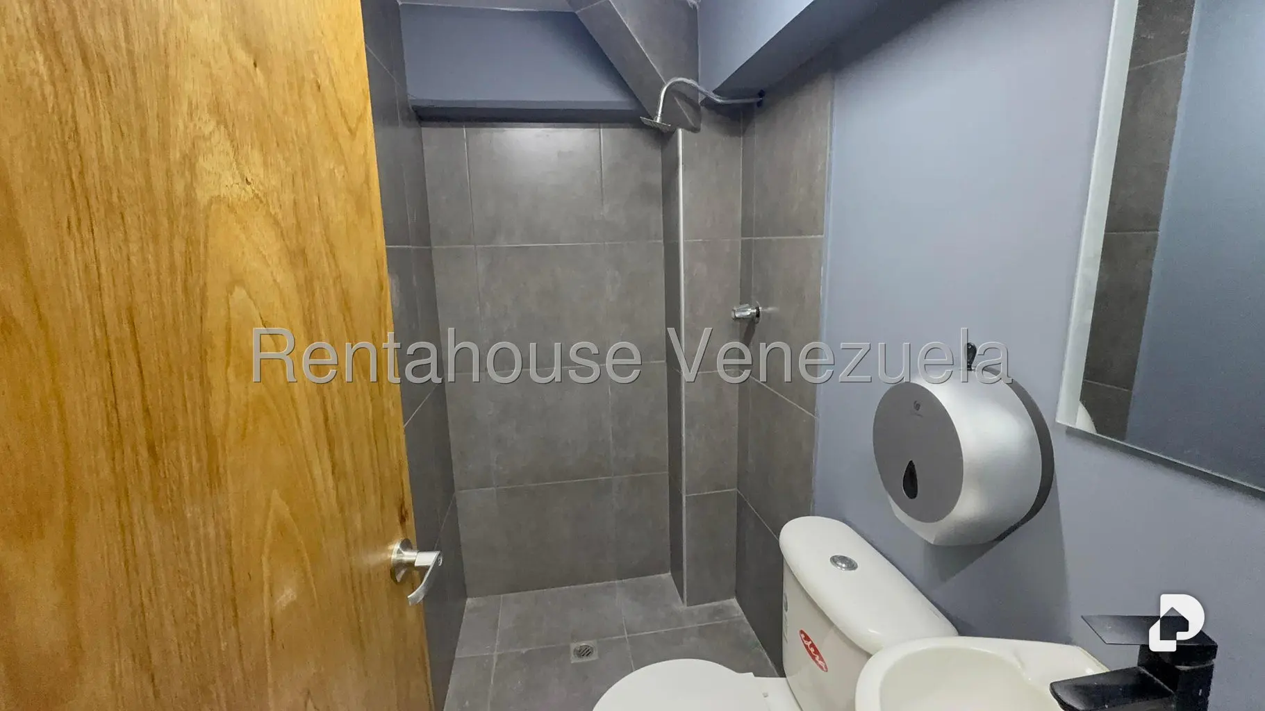 Local comercial en San Bernardino, Caracas – 14