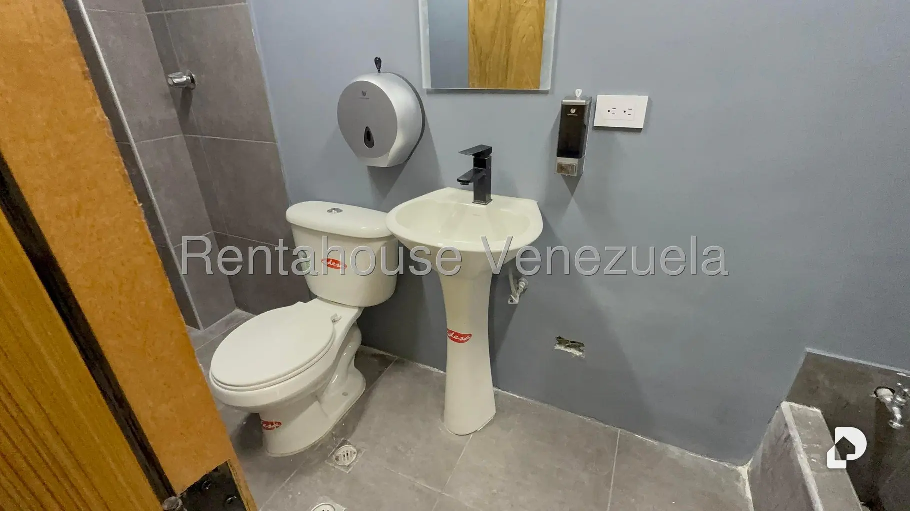 Local comercial en San Bernardino, Caracas – 15