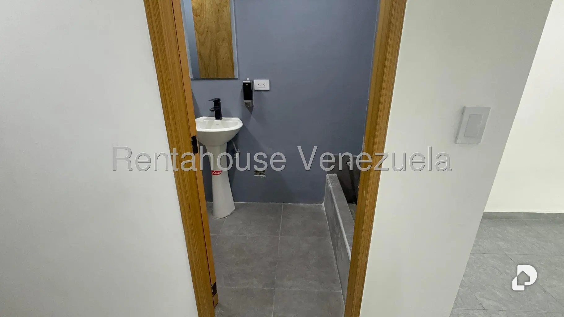 Local comercial en San Bernardino, Caracas – 13