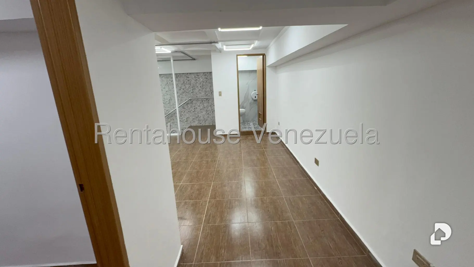 Local comercial en San Bernardino, Caracas – 27