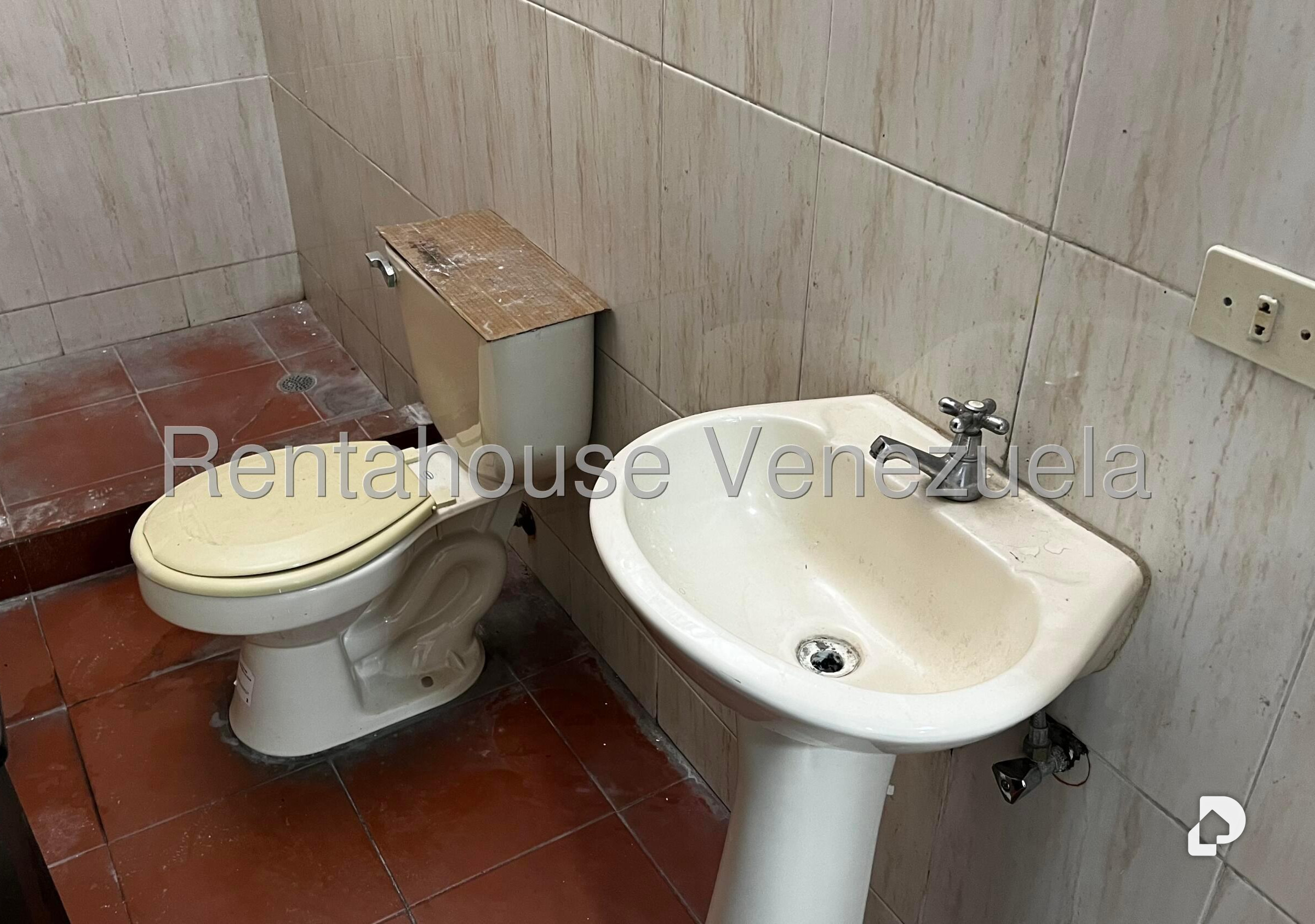 Local comercial en El Placer, Caracas – 5