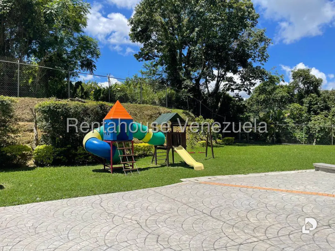 Apartamento en La Boyera, Caracas – 16