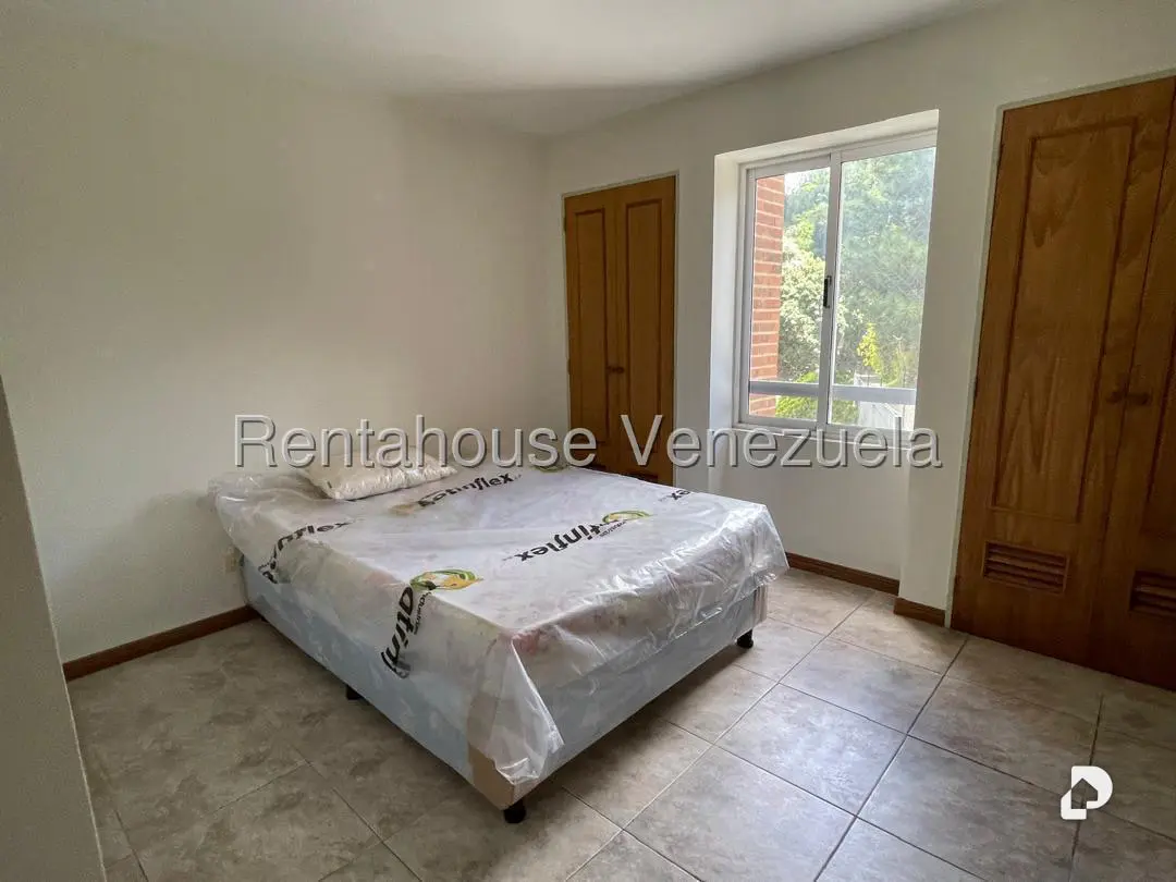Apartamento en La Boyera, Caracas – 11