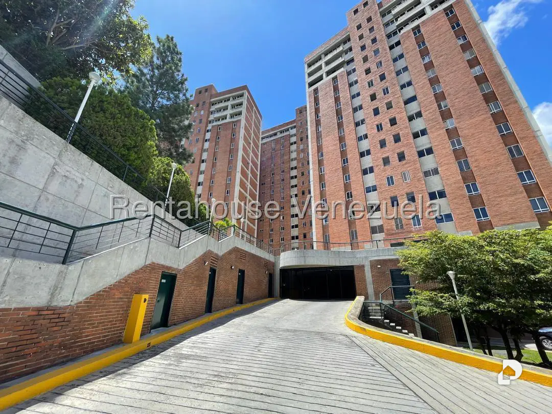 Apartamento en La Boyera, Caracas – 1
