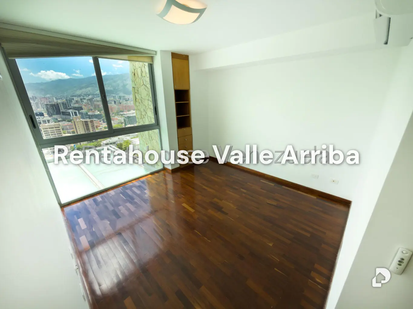 Apartamento en Lomas de Las Mercedes, Caracas – 12