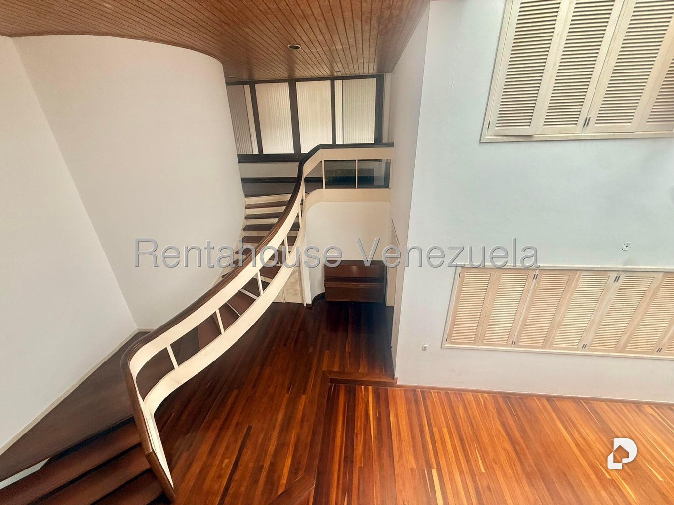 Casa en La Lagunita Country Club, Caracas