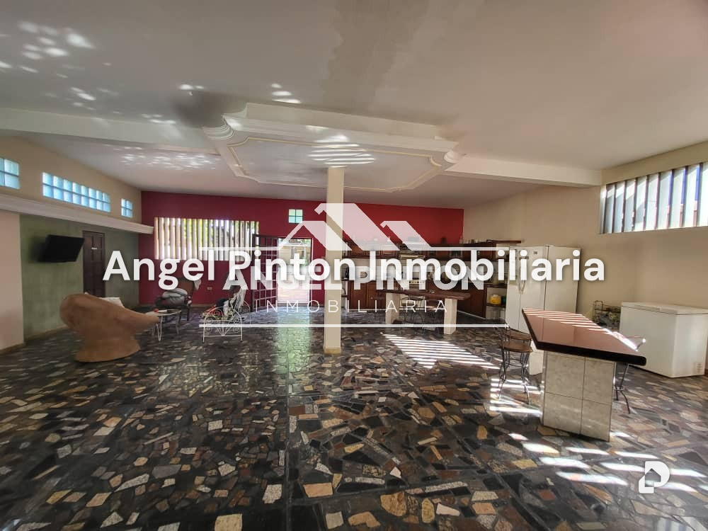 Casa en Santa Rita, Maracaibo – 13
