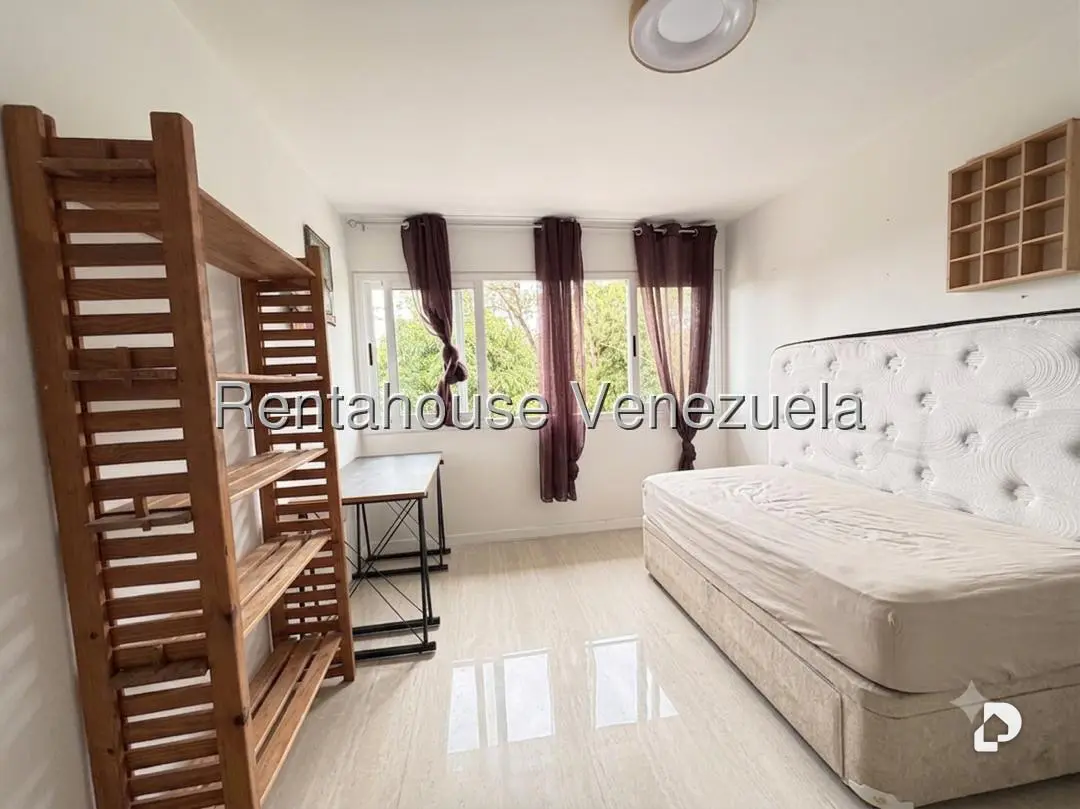 Apartamento en Oripoto, Caracas – 25