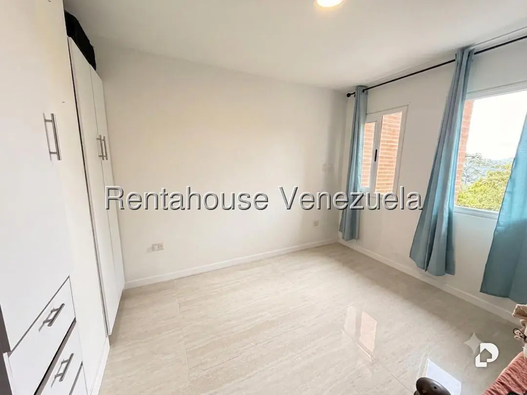 Apartamento en Oripoto, Caracas – 26