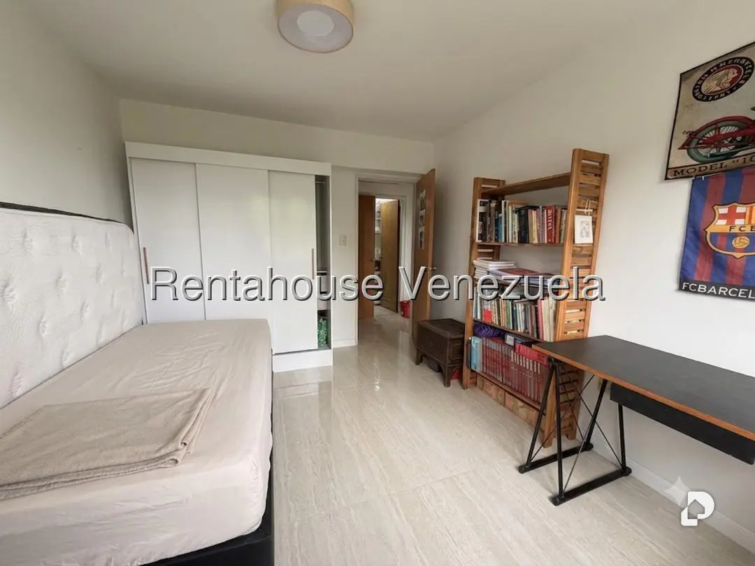 Apartamento en Oripoto, Caracas – 24