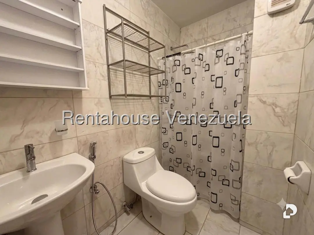 Apartamento en Oripoto, Caracas – 23